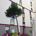 Apart-hotel Privilodges Carre De Jaude 3*