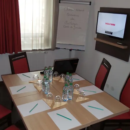 Privilodges Carre De Jaude Apartmanhotel Clermont-Ferrand