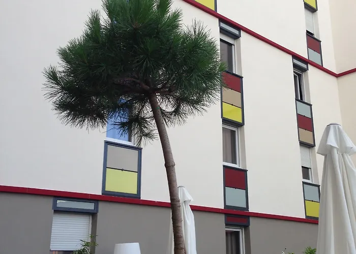 Apart-hotel Privilodges Carre De Jaude 3*