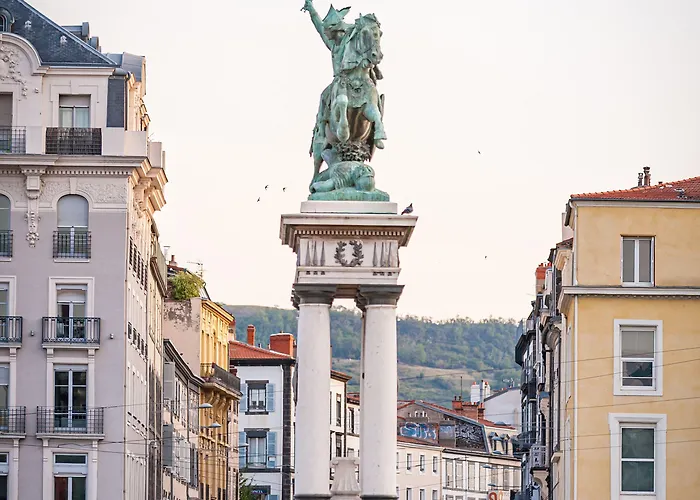 Privilodges Carre De Jaude Apart-hotel Clermont-Ferrand