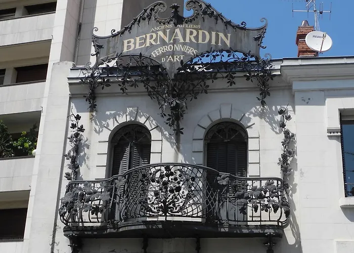 Privilodges Carre De Jaude 3*